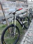 DH Kona stinky торг присутній