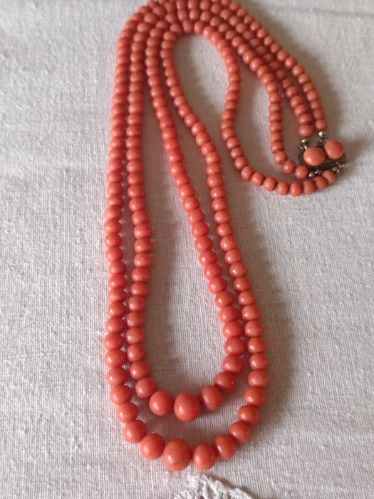 Коралл.Бусы .Антиквариат.Италия.ВЕС 45 ГРАММ