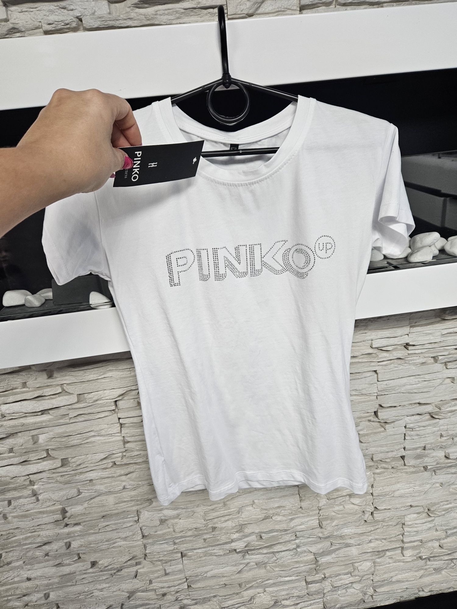 Nowa koszulka Pinko biała cyrkonie rozm L