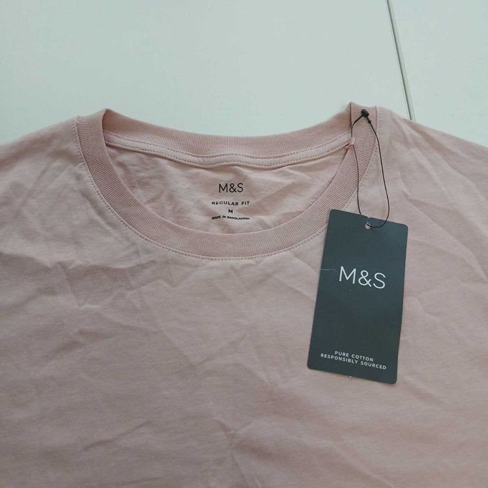 Футболка Mark&Spenser М .46. Якісна шовковиста бавовна.