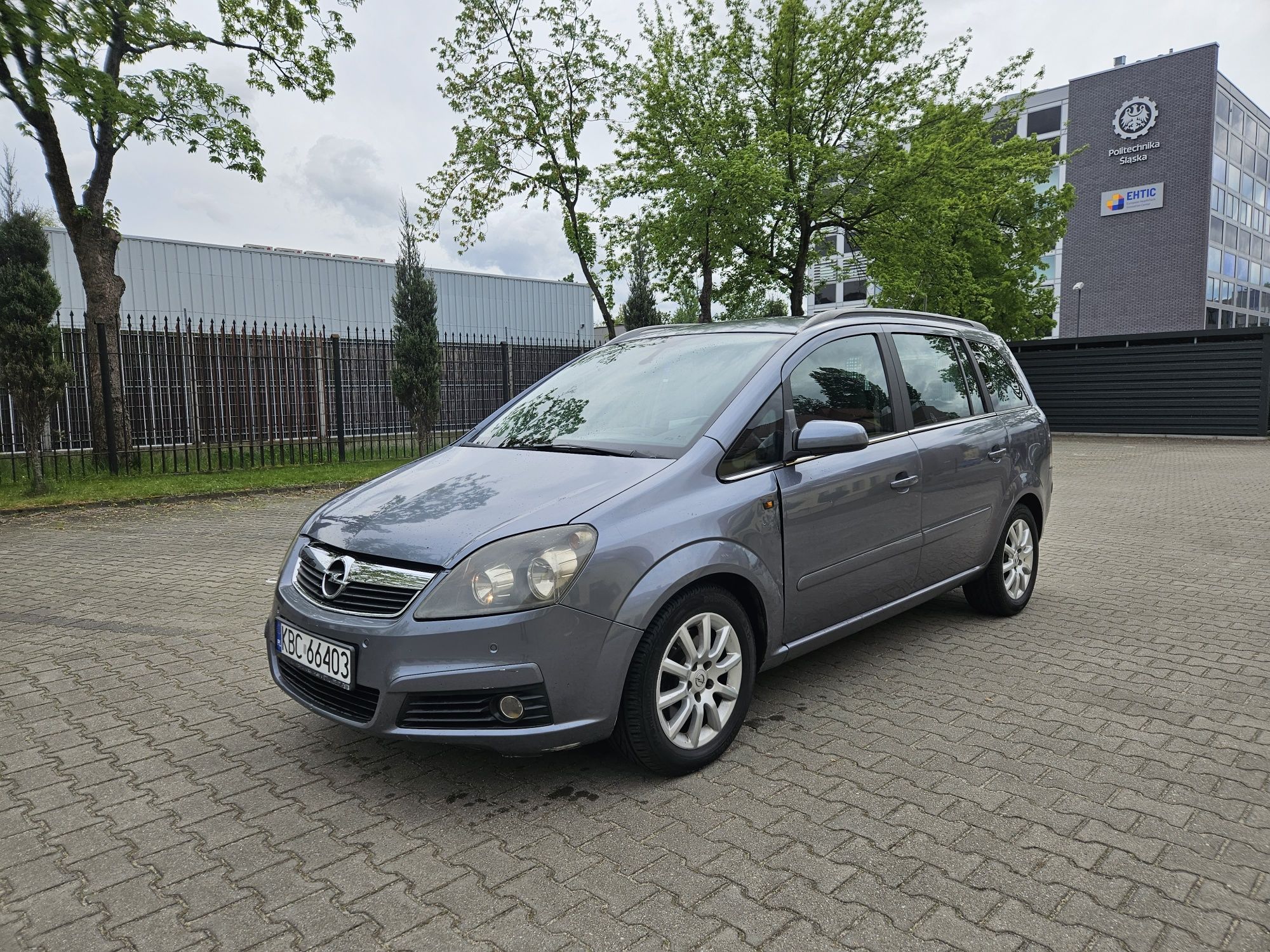 Opel Zafira 2005r 1.9diesel 7osob!!!