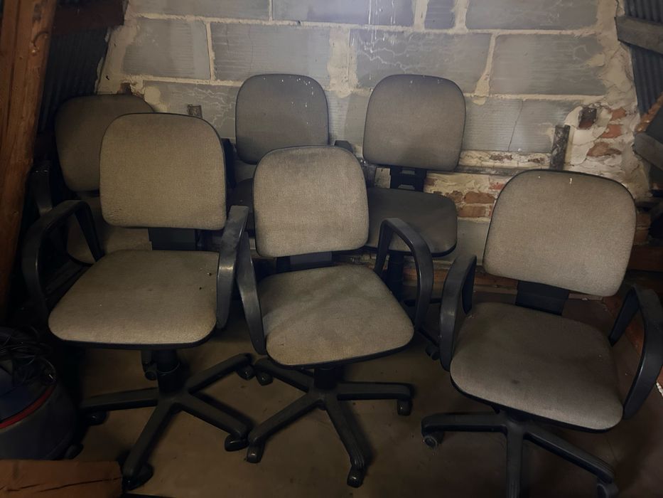 Fotele biurowe używane