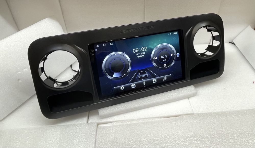 Штатна магнітола Mercedes sprinter w907 Android Carplay Car play