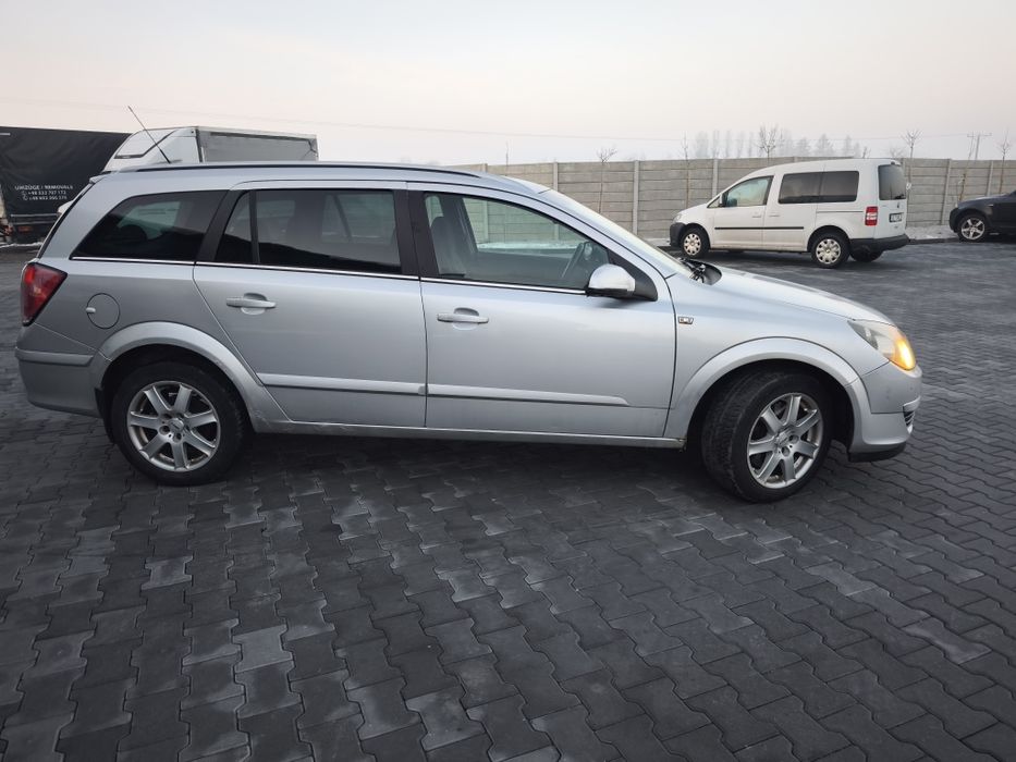 Opel Astra 1,9tdi 2005r kombi, podgrzewane fotele