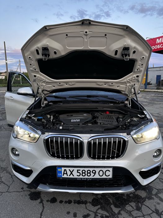 BMW X1 F48 28i 2,0 AT 245 к.с. AWD