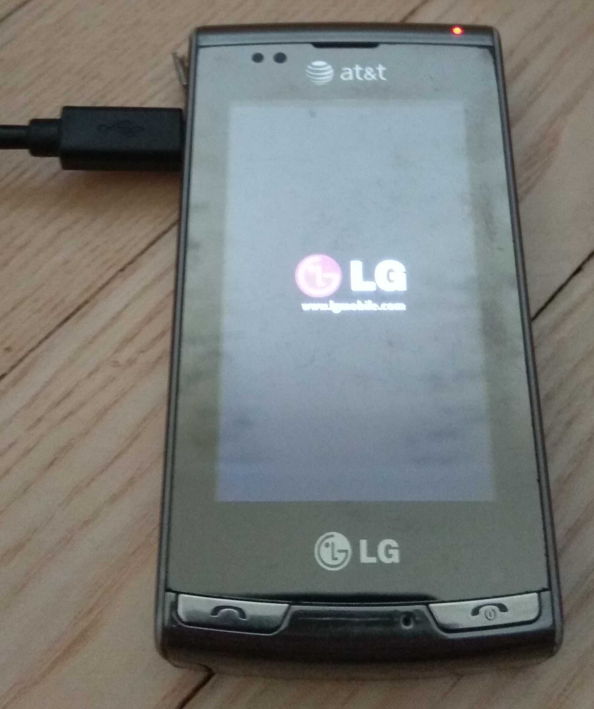 Продам в коллекцию раритетный смартфон LG Incite.