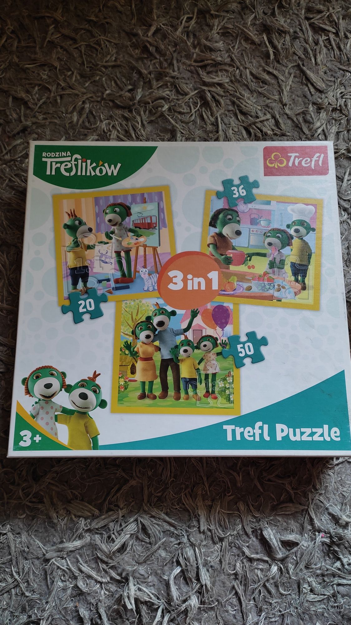 Puzzle trefl. Rodzina treflikow. 3 układanki