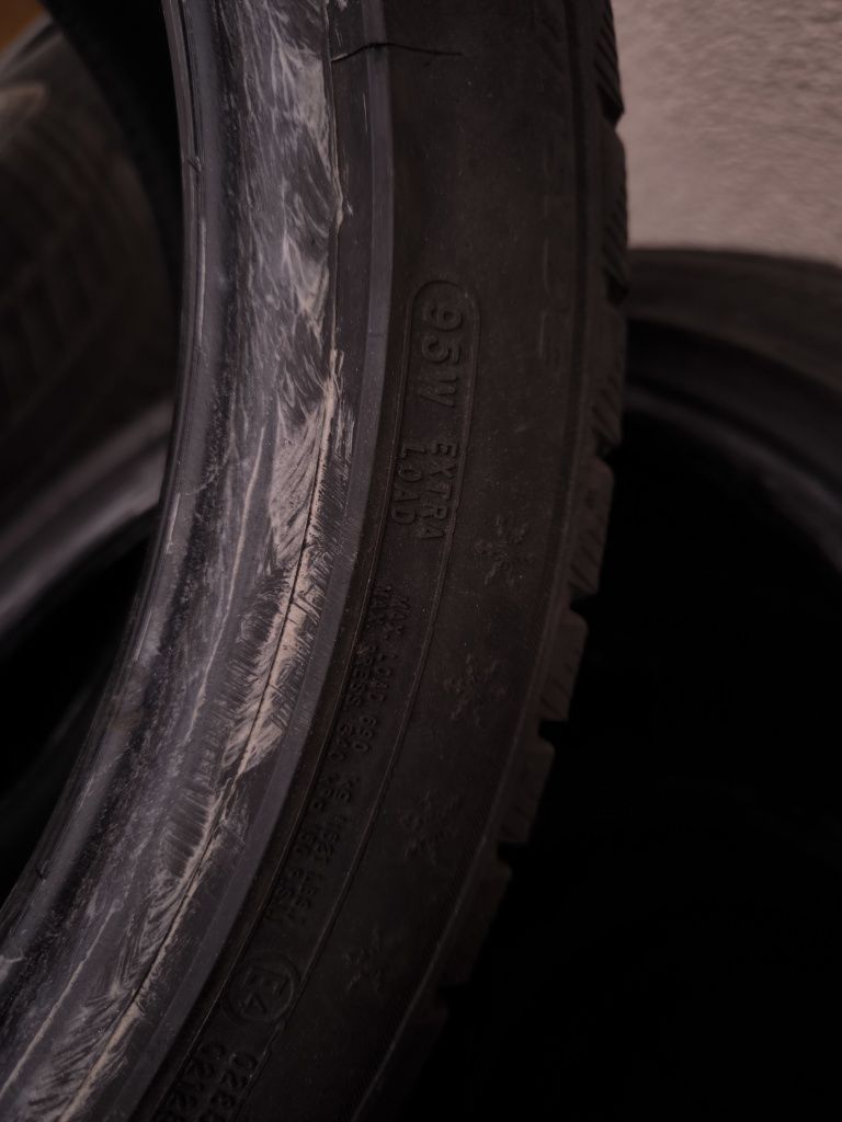 2x opony zimowe 225/45 R18 95w Austone Skadi SP-901 7mm