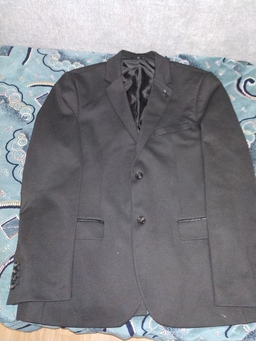 Піджак чоловічий, учнівський, чорний, класичний, трикотажний