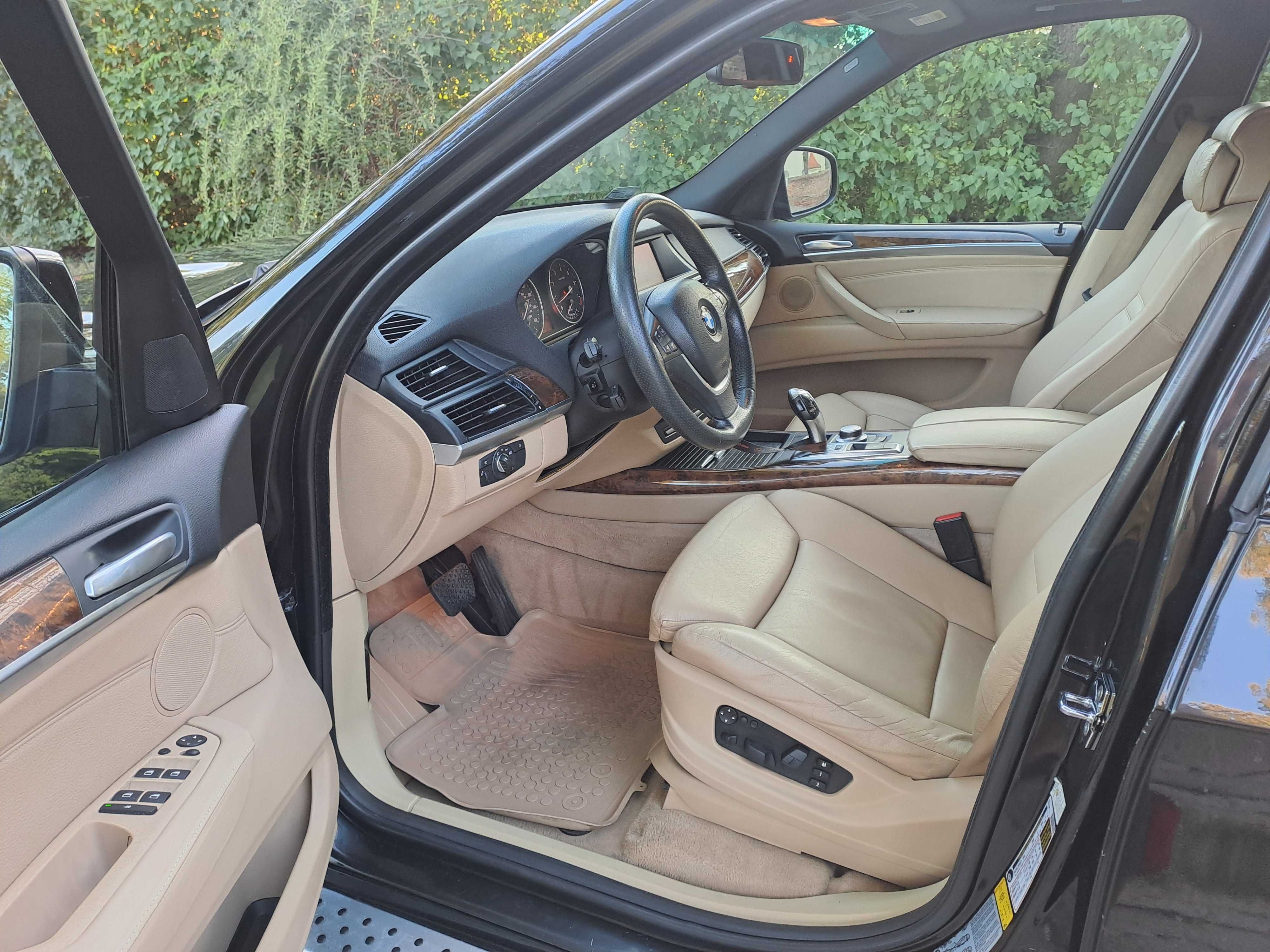 Bmw X5 E70 3.0si, 7osob, stan bdb, zarejestrowany