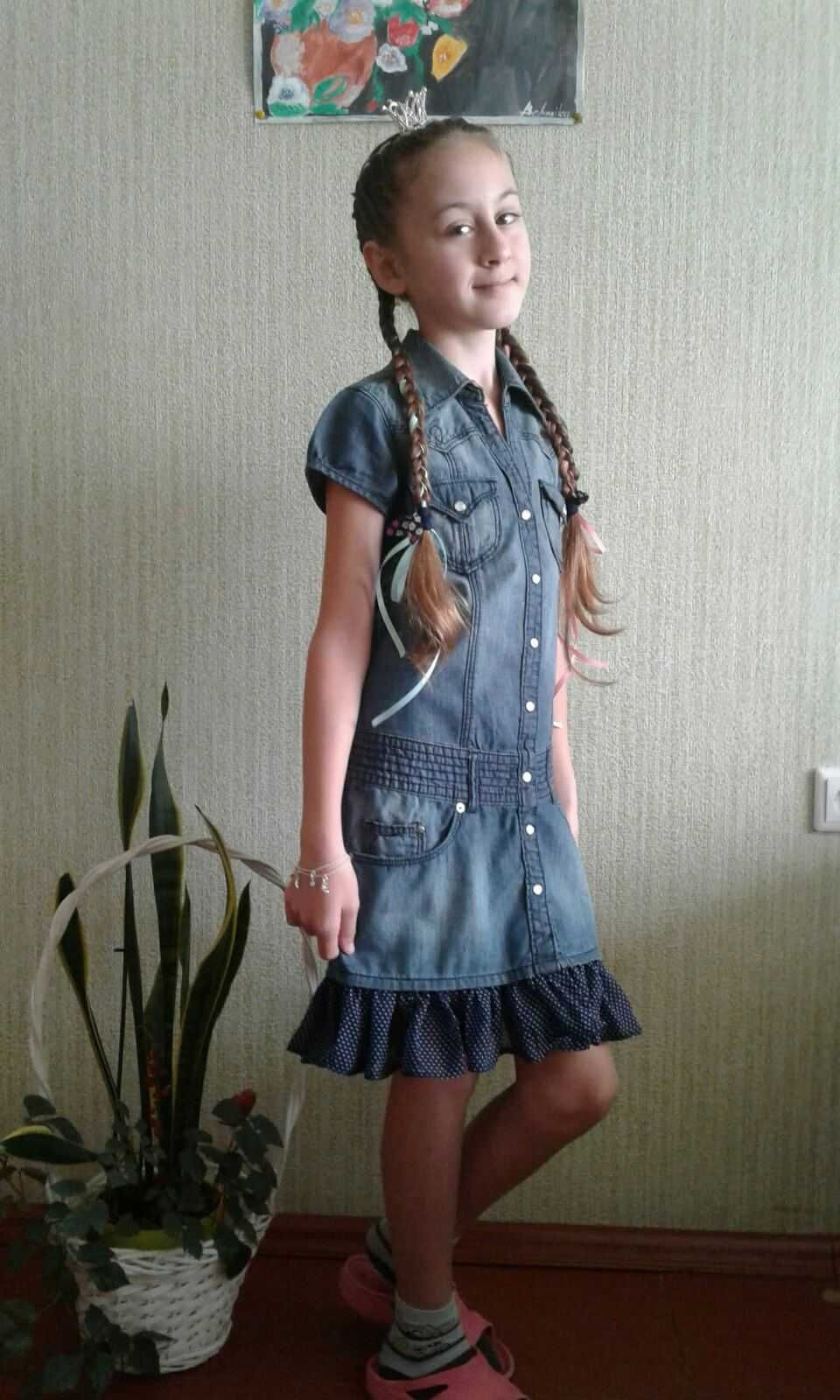 Джинсове платтячко для дівчинки 8-9 років