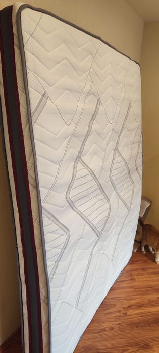 Матрас пружинный двуспальный Extra Argon