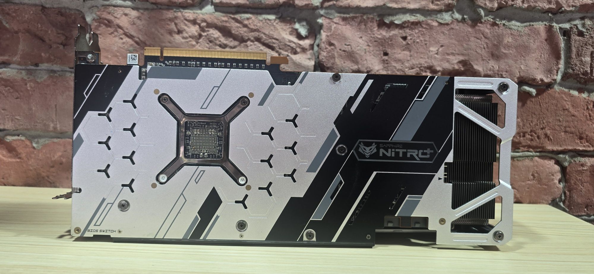 Nitro sapphite radeon rx5700 8gb gaming gddr6