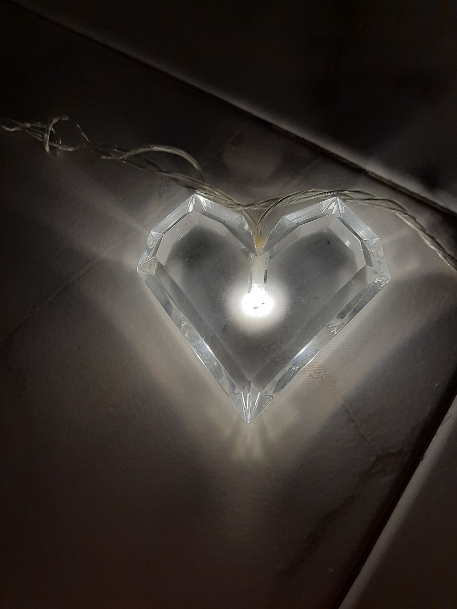 Luz/iluminação branca de decoração com corações e estrelas