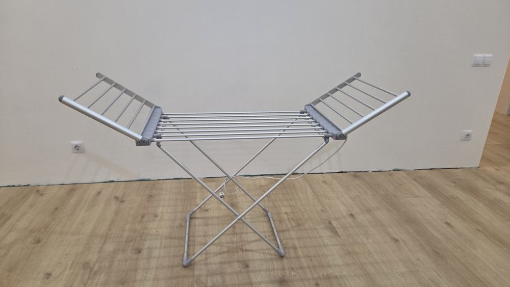 Сушарка для білизни підлогова електрична besser 10292 (54*73*146 см.)