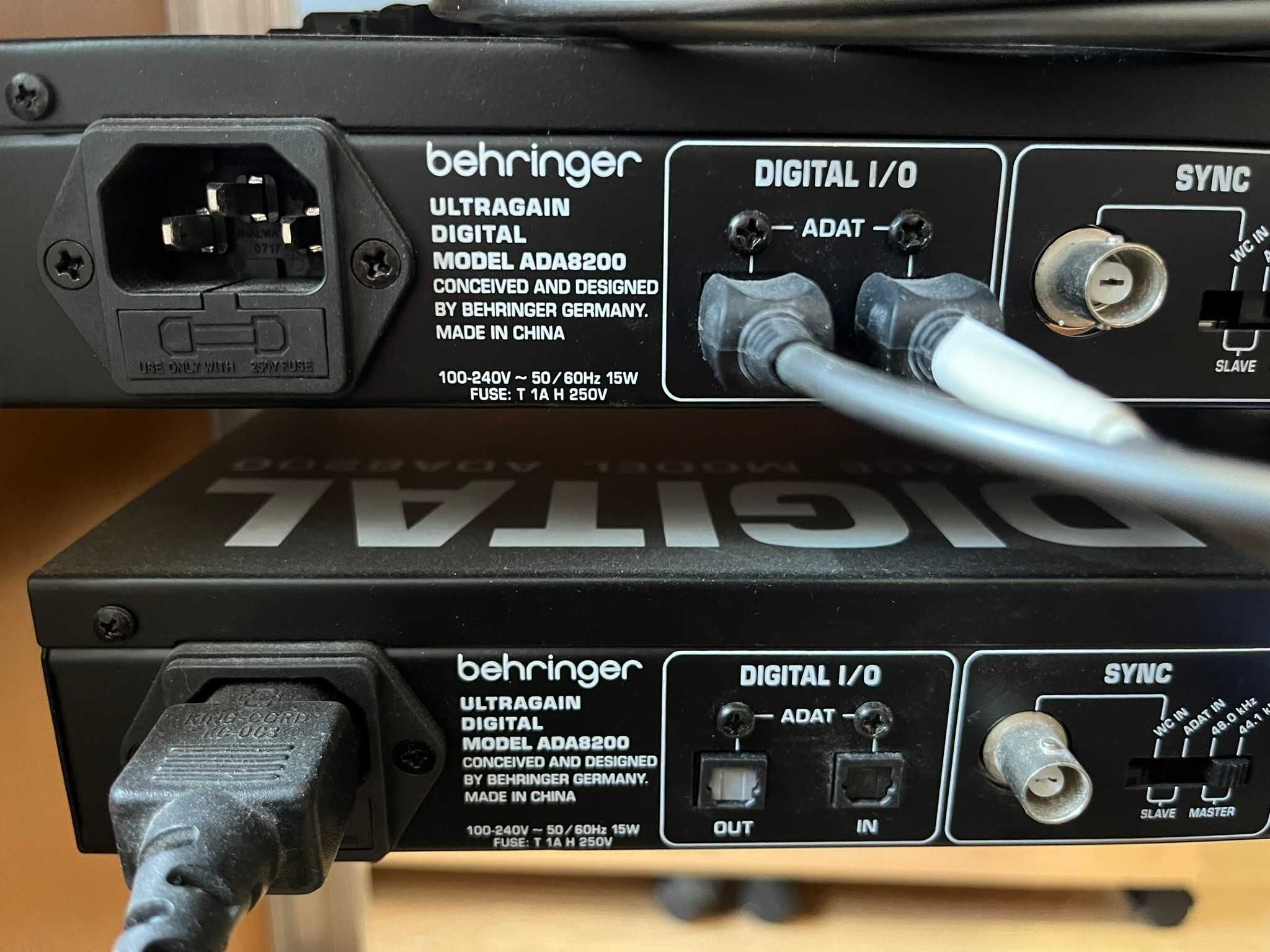 1/2 sztuki Behringer ULTRAGAIN DIGITAL ADA8200 8-kanałowy + Kable