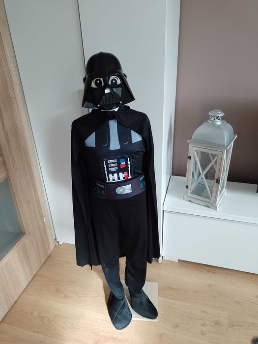 Strój karnawałowy LORD VADER star wars kostium przebranie 122/128 (378