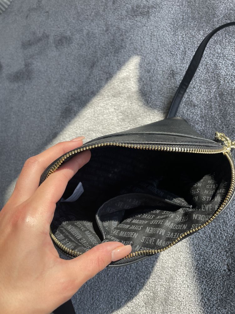 Steve Madden Torebka Crossbody czarna złota nowa