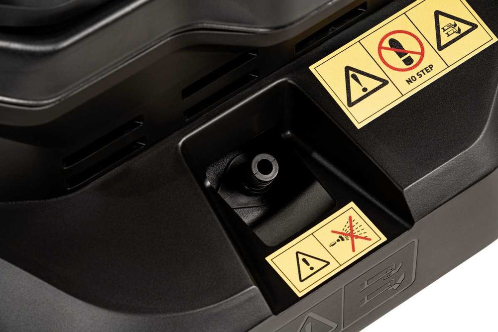 Traktor Cedrus C-Trac 93HC Premium 2-cylindry 17Km pompa Hydrostat