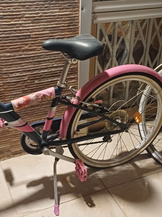 Bicicleta de menina como nova 80€