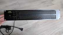 YAMAHA Q2031A / profesjonalny 31-pasmowy korektor graficzny