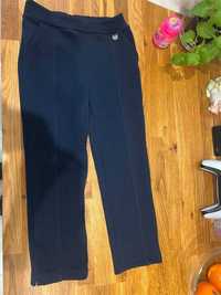 Nowe spodnie dziewczęce Mayoral rozm. 110 cm