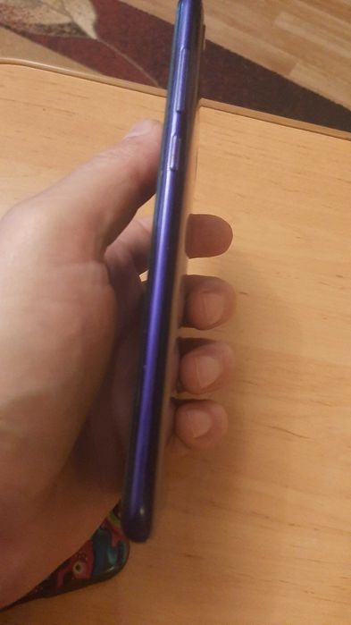 ZTE A7 2020 в отличном состоянии.
