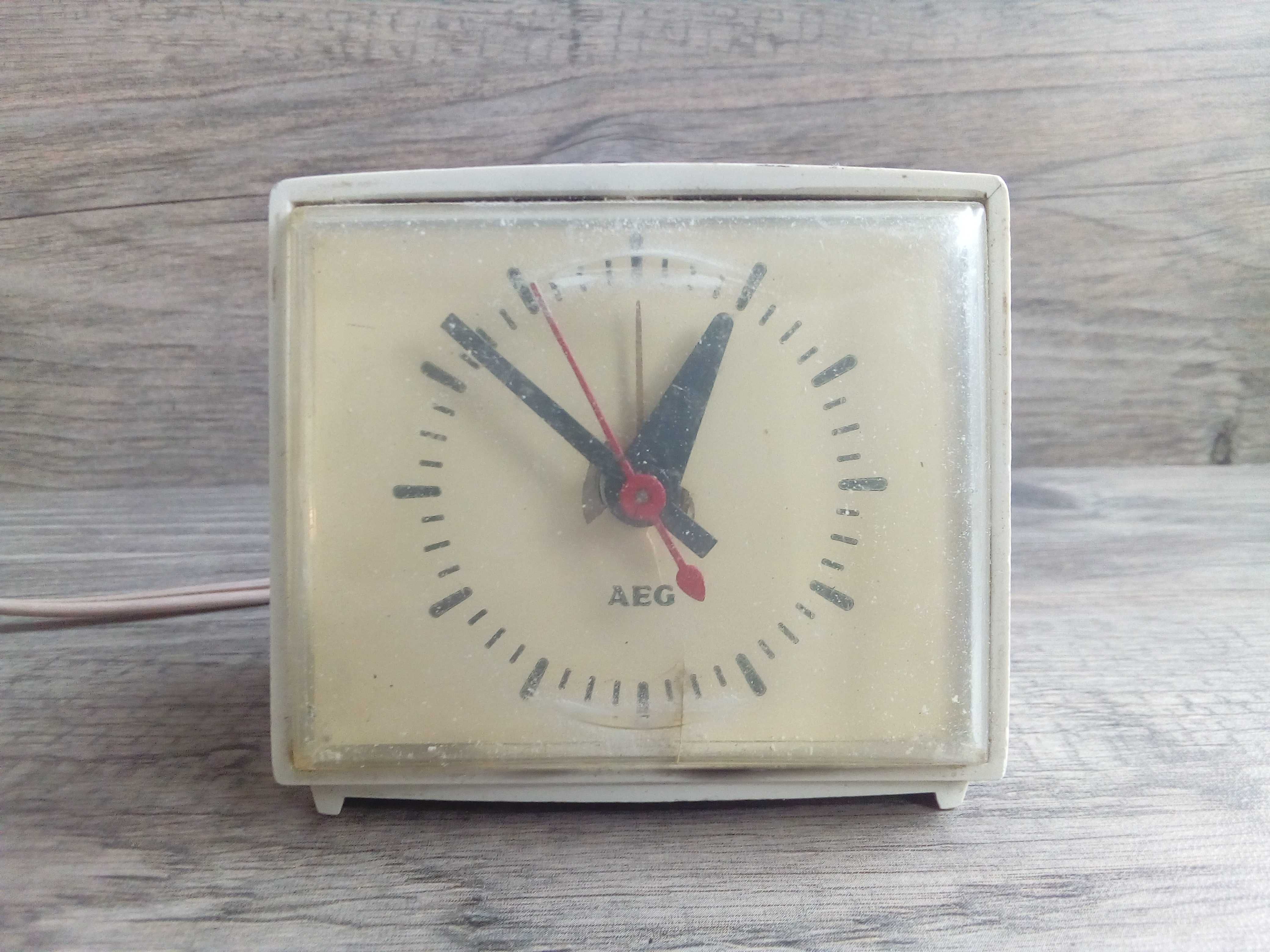 zegar elektryczny aeg made in germany 65zł zamiast 79zł