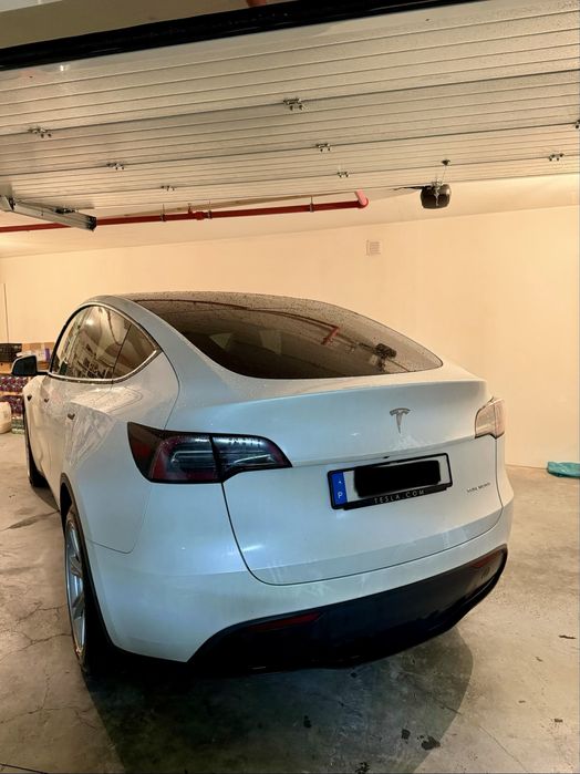 Tesla Model Y Dual Motor - RESERVADO