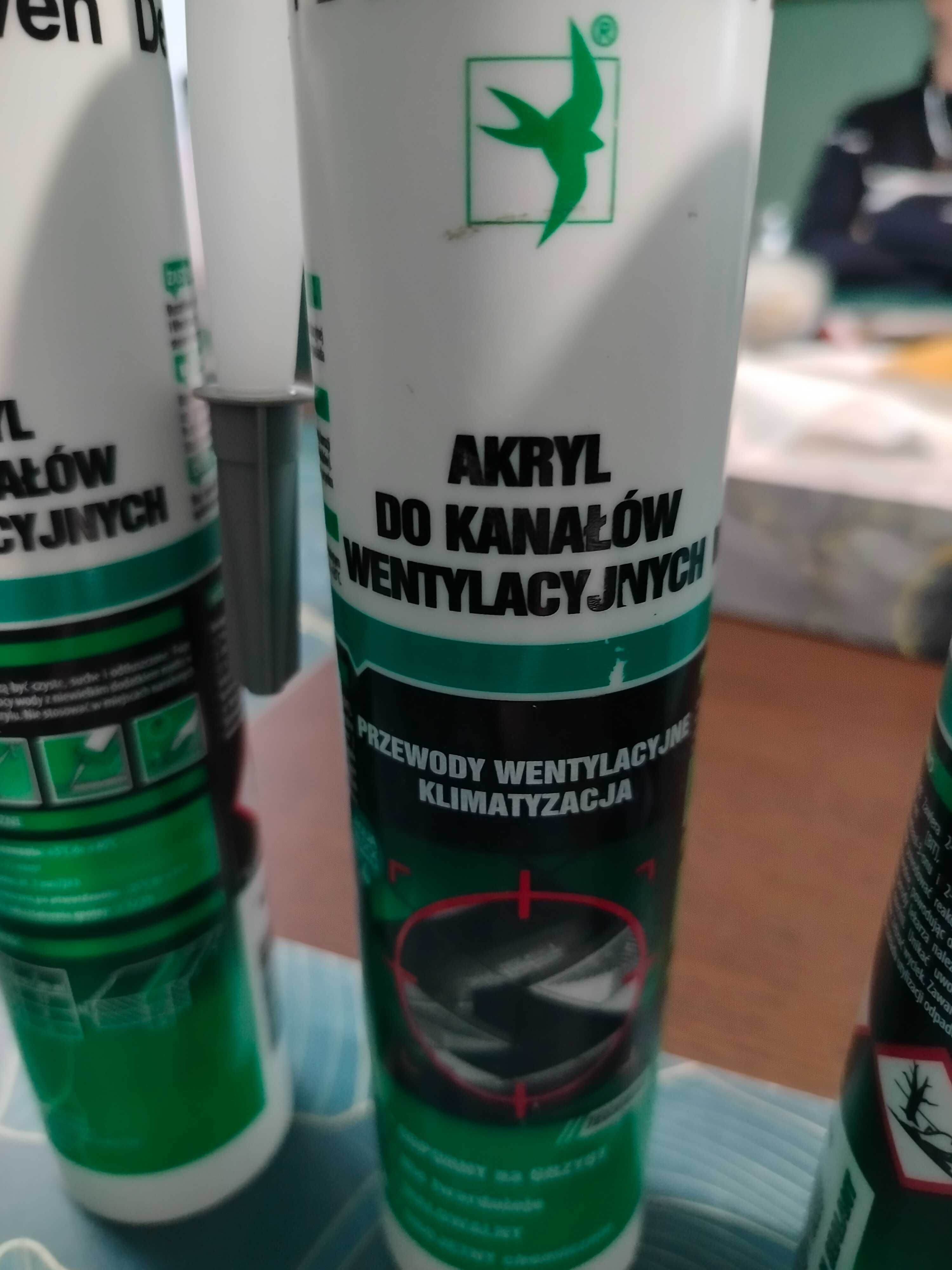Akryl do kanałów wentylacyjnych.