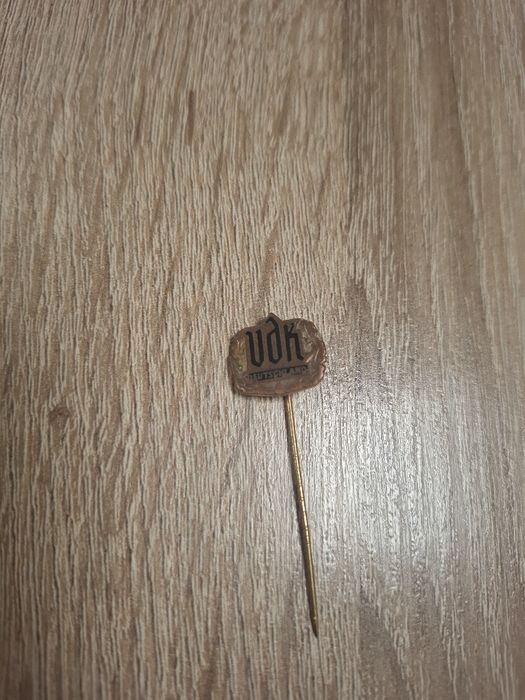 Militaria,przypinka.Stowarzyszenie Niemieckich Ofiar Wojny