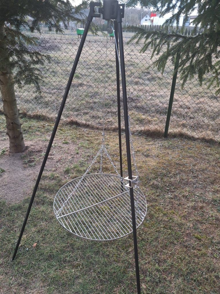 Grill Trójnóg nowy składany 150cm wysokość ruszt 60cm nierdzewnym