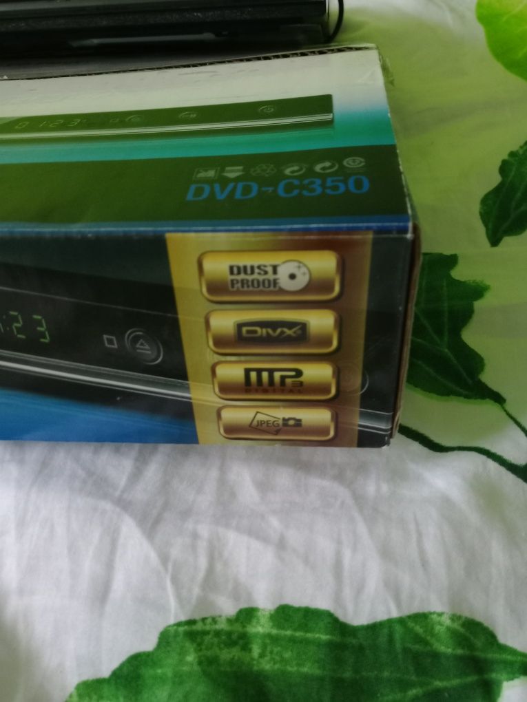 SAMSUNG Dvd, CD c-350 bez pilota
-13%
45,00 zł