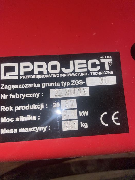 Zagęszczarka gruntu rewersyjna