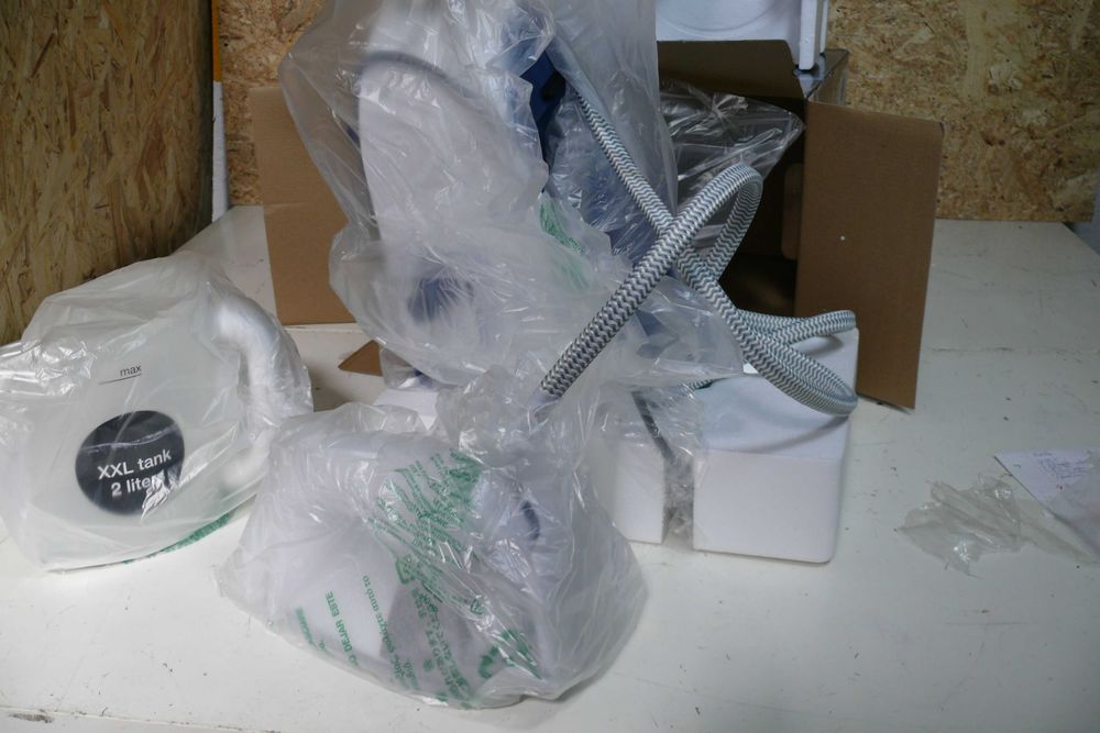 Braun CareStyle 5 IS 5145 Centro de Engomar 6.8 Bar 2400W - Branco