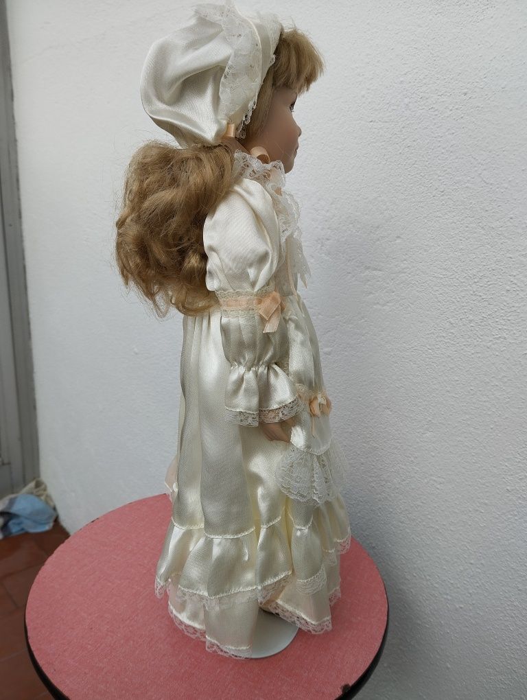 Boneca de Porcelana