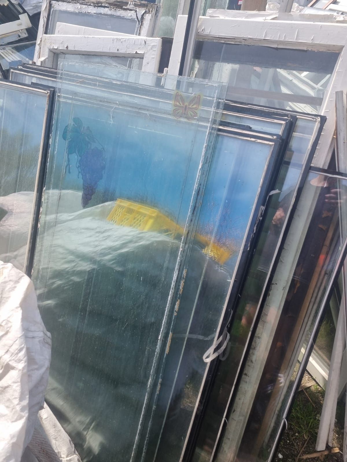 Szyby z Okna używane z demontażu plastkowe BEZ RAM