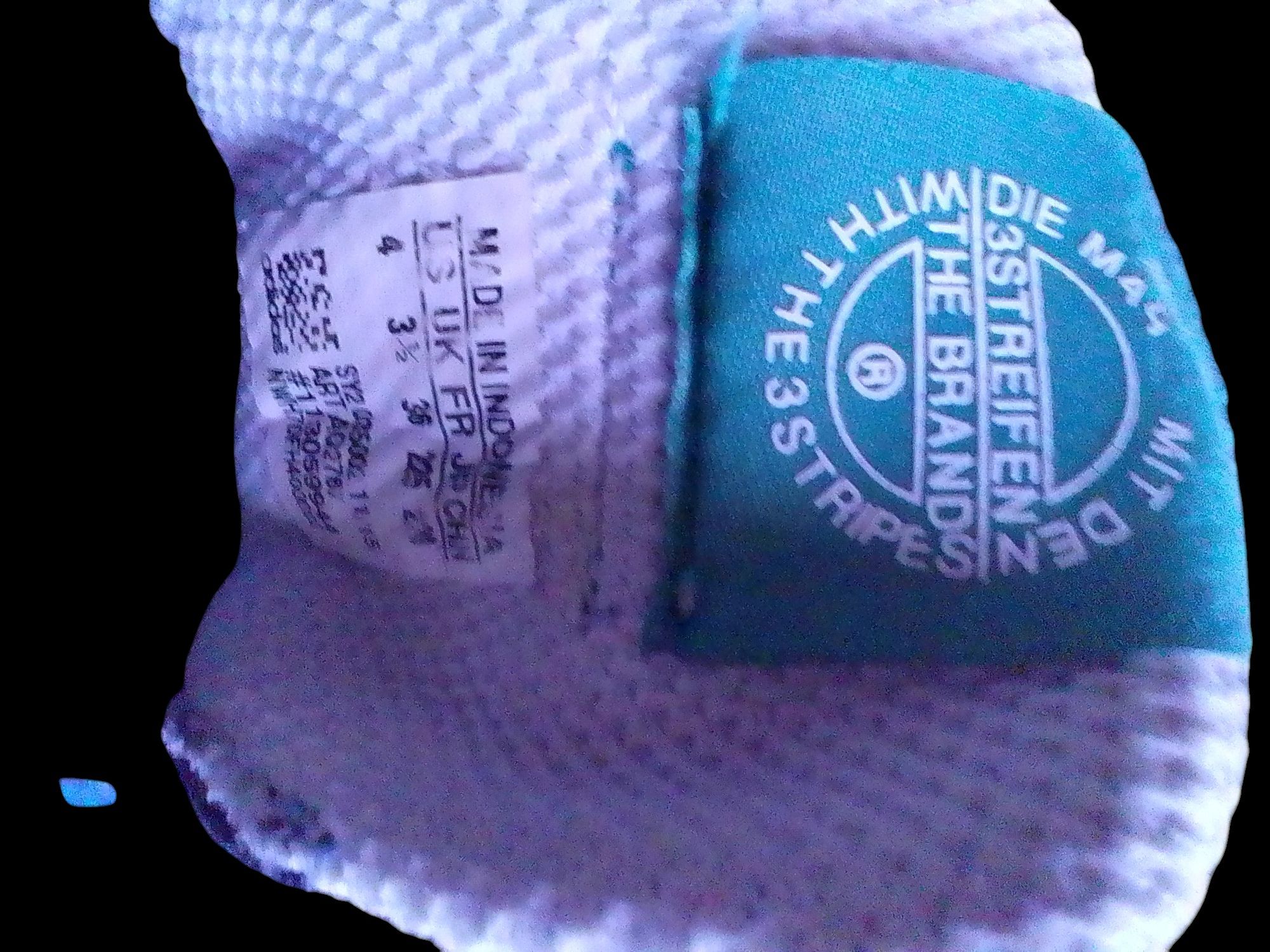 Кроссовки Adidas женские