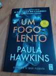 Um Fogo Lento de Paula Hawkins