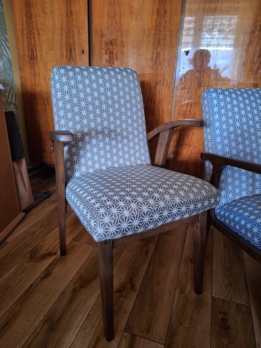 Puchała typ 300-123  krzesło Fotel PRL