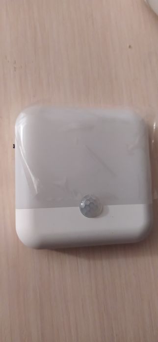 Продам светодиодную лампу