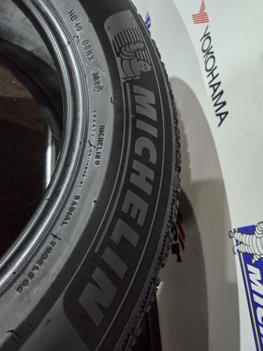 Шини зимові 215 60 16 Michelin 2022 рік!