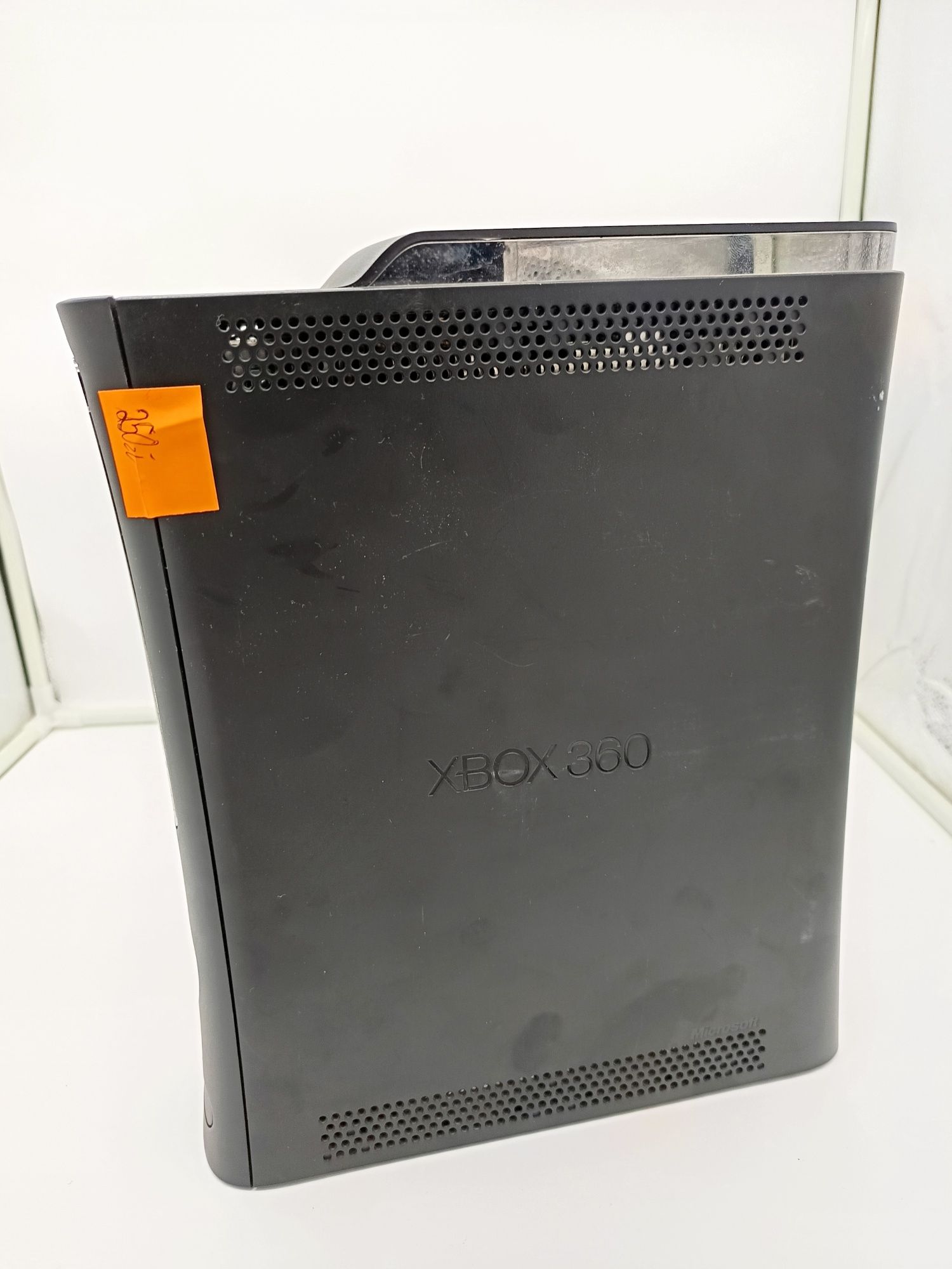 Konsola Xbox 360 120GB + gry + pad