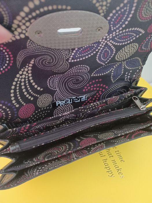 Porta moedas _ Protest