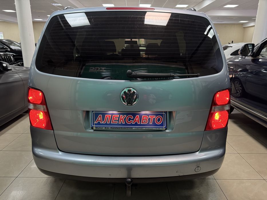 Volkswagen Touran 1.6МРi 8V 5МКПП 2006 р.в. (102 к.с.)