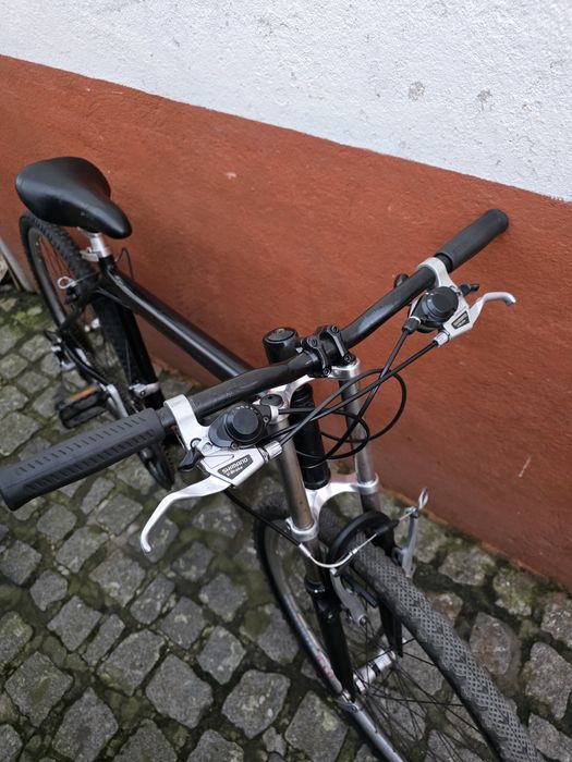 Bicicleta roda 26 em alumínio