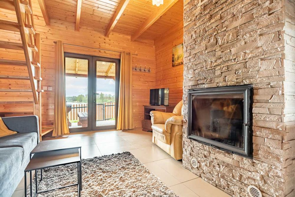 Sylwester 2025/2026 w Paprockiej chacie - Domki z basenem!