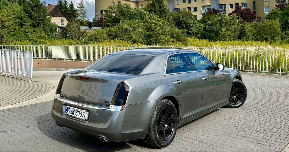 Lancia Thema 3.0 V6 Diesel / Automat / 2012 / Skóry / Hak / Zamiana