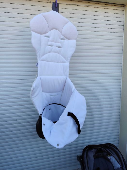 Carrinho bébé + coque + berço Chicco
