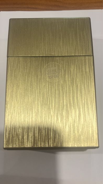 Cigarreiras variadas